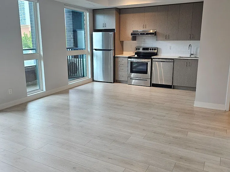 1709 Bur Oak Ave #201A — Photo 13