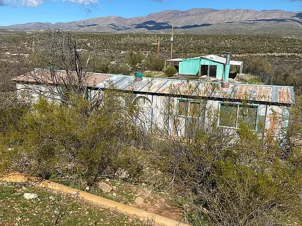 9391 E Deer Farm Rd, Winkelman, AZ 85192