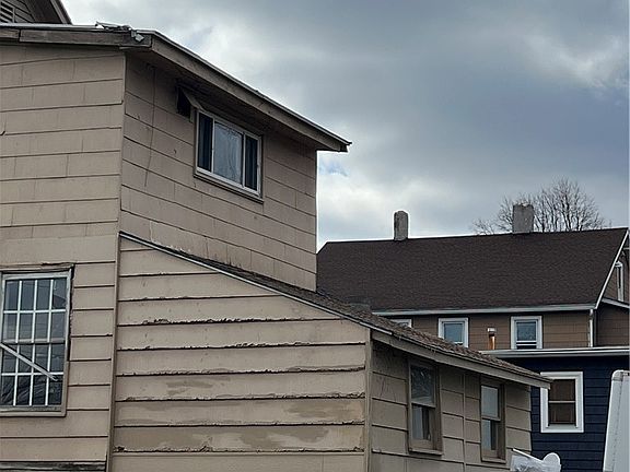 5th image of 598 Ridge Rd APT 2