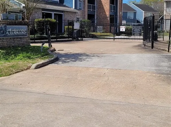 2323 Fairwind Dr APT 866, Houston, TX 77062