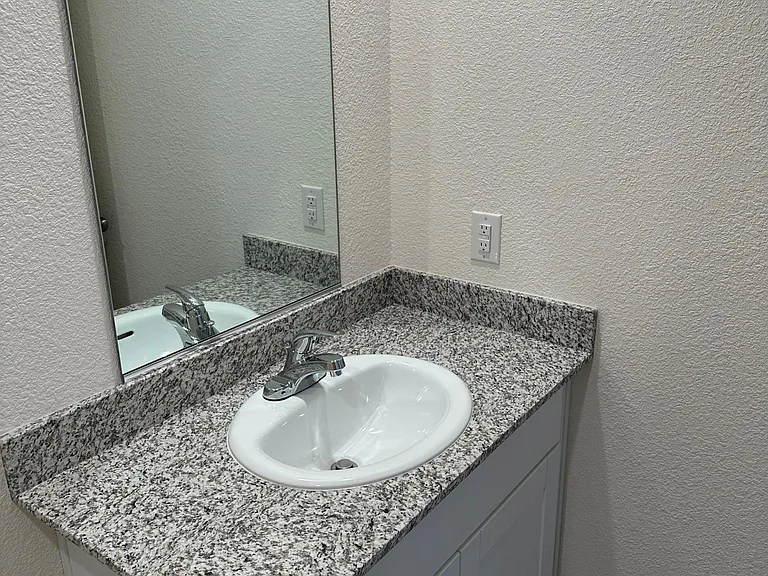3453 E Ames Ave — Photo 5
