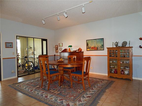 3rd image of 3240 Lake Shore Drive #3240