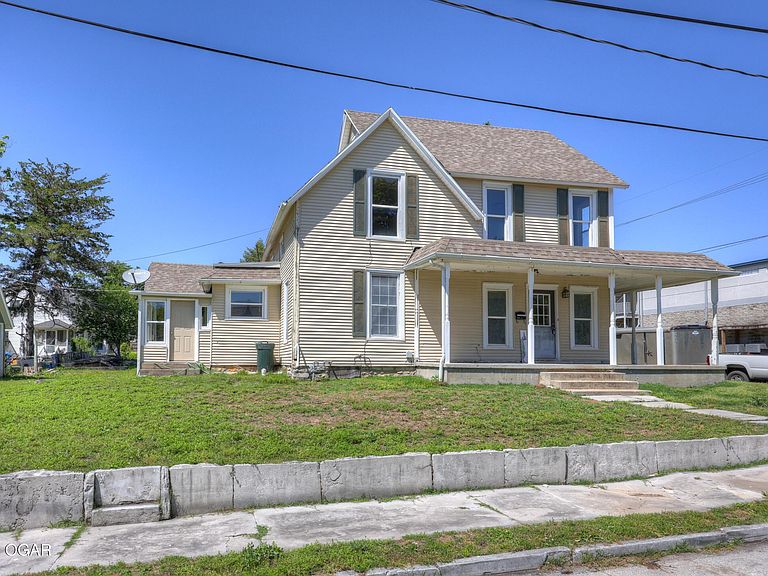 Listing photo 4