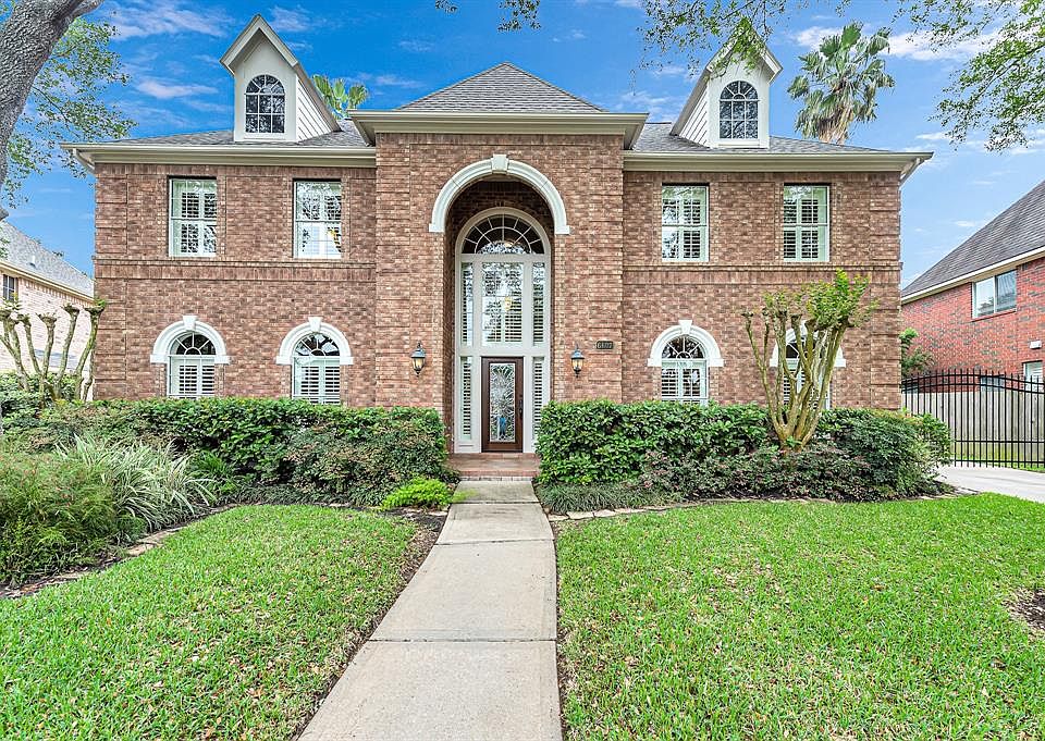 1st image of 6607 Lussier Dr