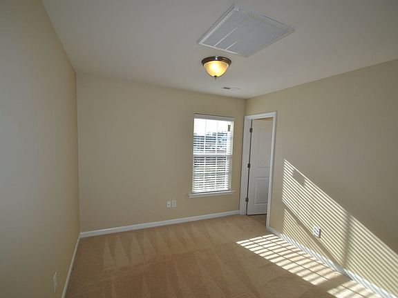 5th image of 327 Slate Dr