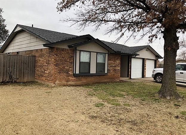1st image of 1101 Whispering Oaks Blvd