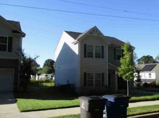 4462 Wesmar Dr, Pfafftown, NC 27040