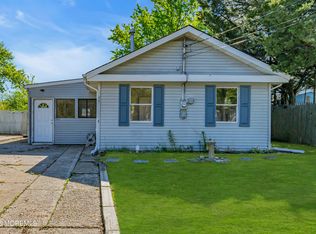 218 Falcon Dr, Little Egg Harbor, NJ 08087