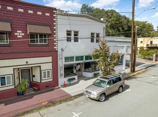 5905 Sacramento Ave, Dunsmuir, CA 96025