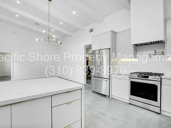 3rd image of 2721 Burkshire Ave #2723
