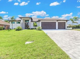 1424 NW 2nd Ter, Cape Coral, FL 33993