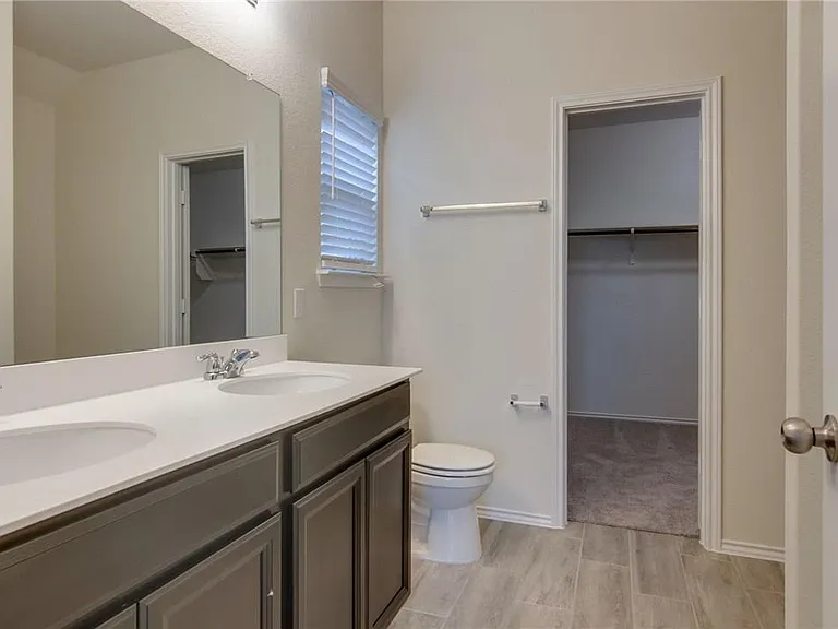6621 Hartlage St — Photo 22