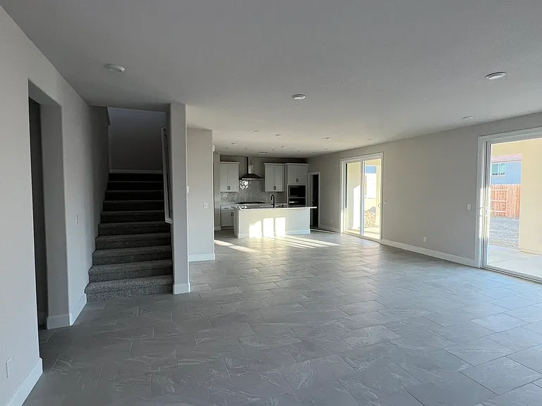 4823 Black Walnut Dr — Photo 8