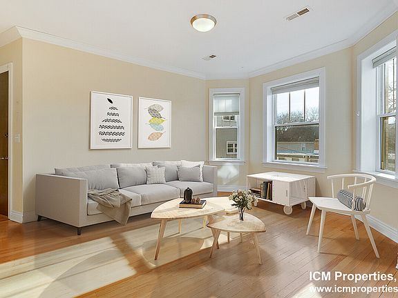 3rd image of 4843 N Hermitage Ave #1