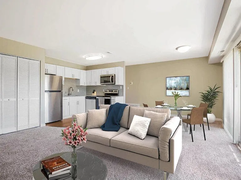Morningside Apartments and Townhomes — Photo 7