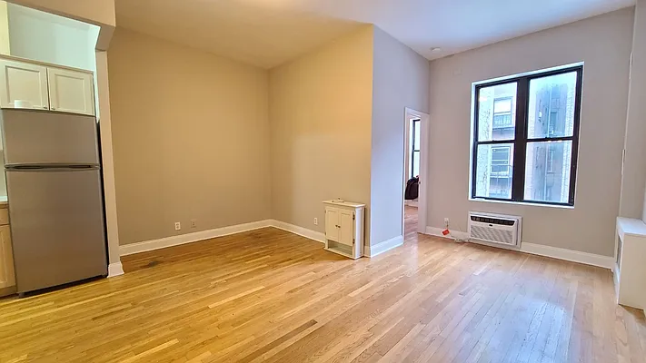 Rented by Lander Real Estate | media 2