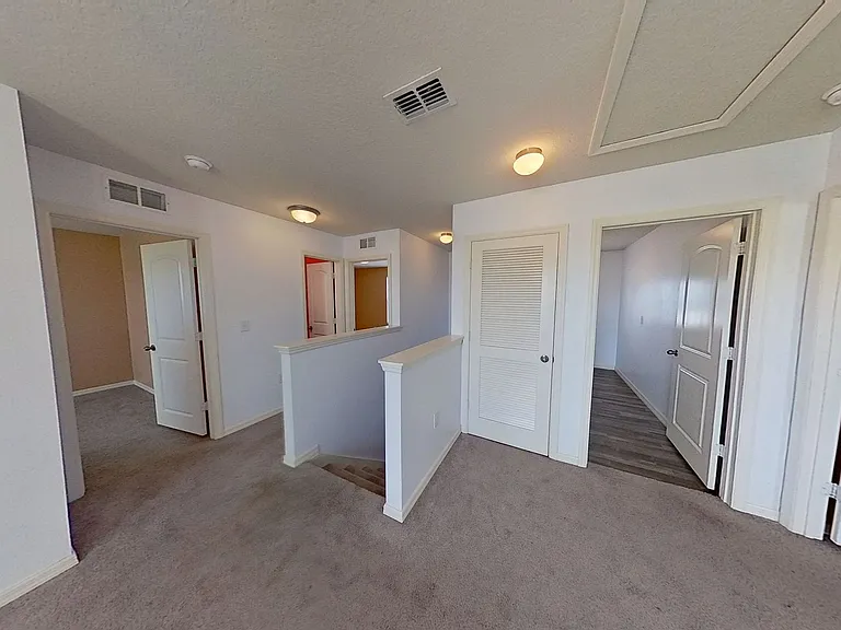 204 Gladiola Ct — Photo 9