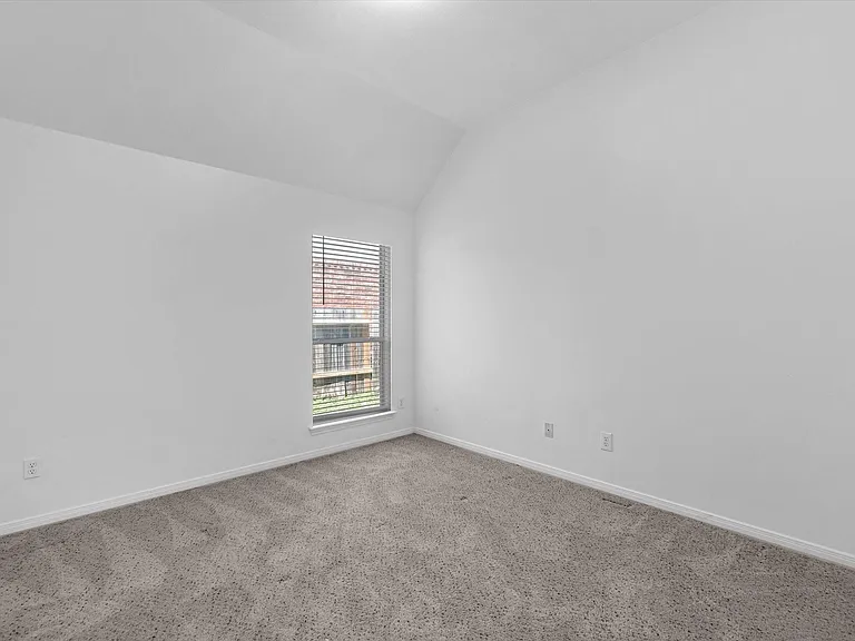 5805 Windy Knoll Ln — Photo 15
