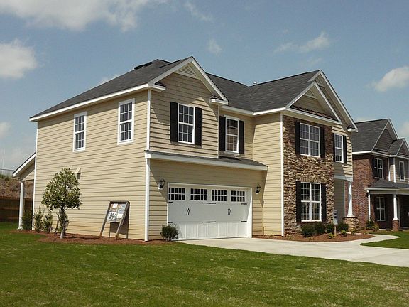 2nd image of 5833 Carriage Hills Dr