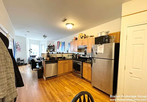 147 Marcella St #3 Photo 1