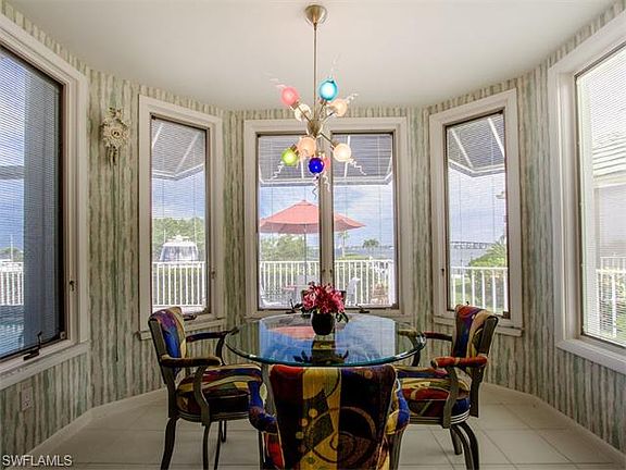 5th image of 12800 Yacht Club Cir