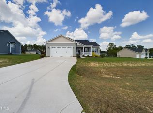 41 Hound Dog Ln, Smithfield, NC 27577