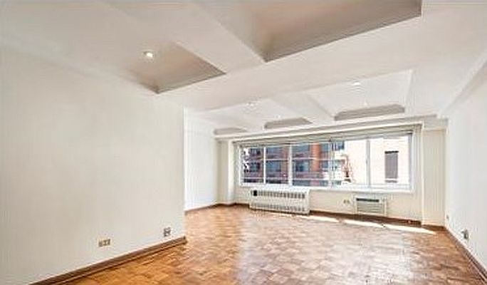 1st image of 240 E 55th St APT 11D