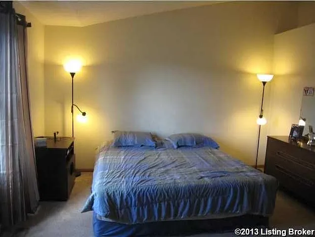 5823 Haven Manor Way — Photo 8