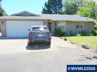 1575 Canary Ct NE, Salem, OR 97301