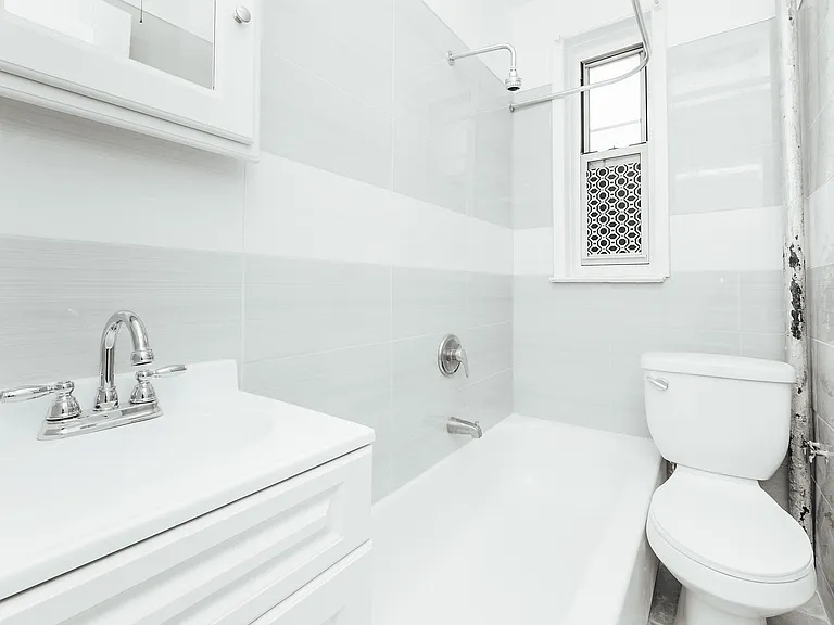 1625 Park Pl #21 — Photo 5