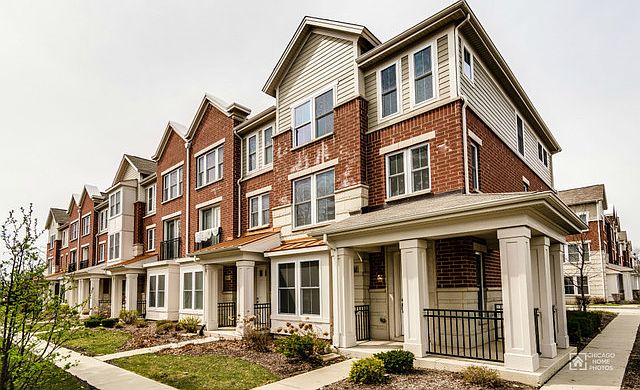 1st image of 2101 S Montague Blvd S