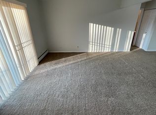 934 Rollins Road934 F, Round Lake, IL 60073