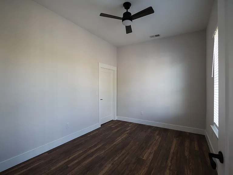Seven 50 MLK — Photo 24