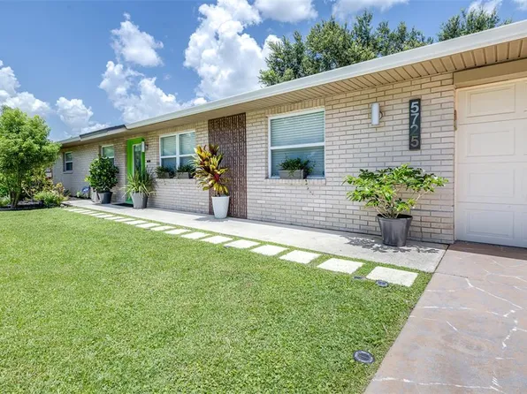 5725 SANDS POINT DRIVE, LAKELAND, FL 33809