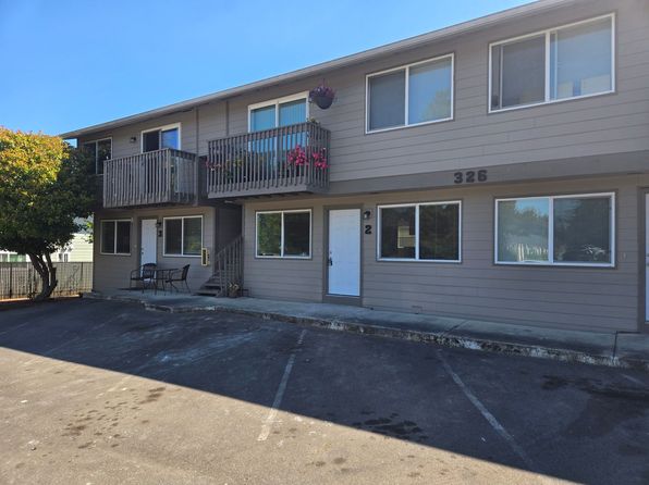 326 Stanford Dr #2
