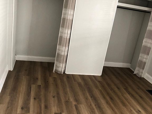 4th image of 3827 Eiler St
