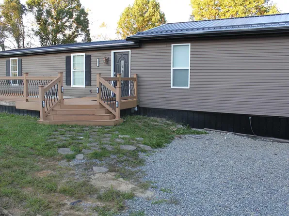 97 Whip Rd, Craigsville, WV 26205