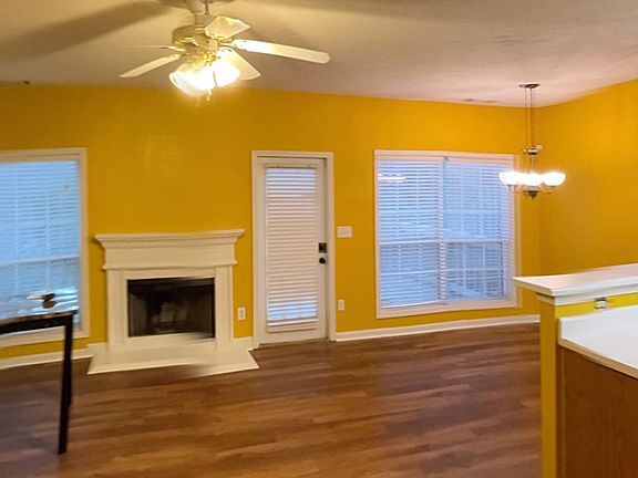 3rd image of 148 Madeline Ct