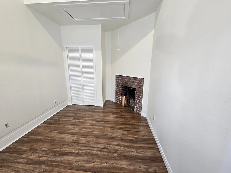 2492 B St #2B — Photo 26