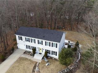 26 Daniel Way, Scituate, RI 02831