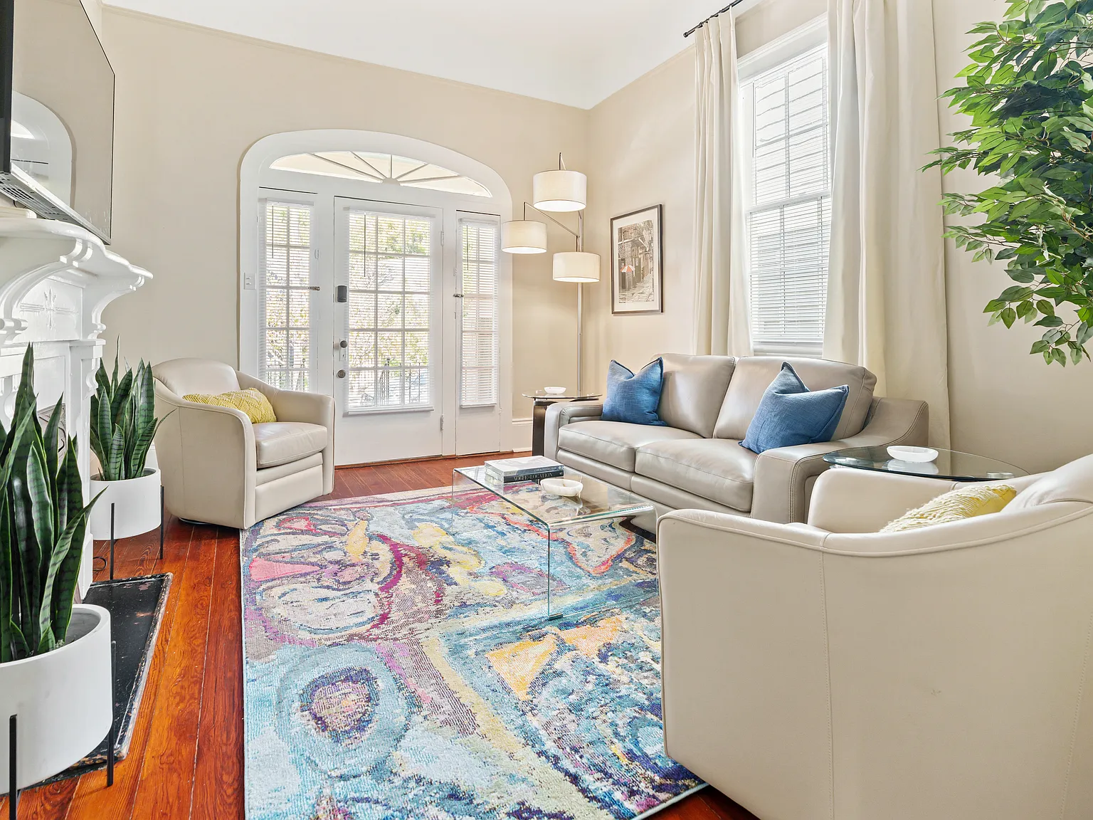 2 bed, 1000 sqft, $2,000 — Photo 2