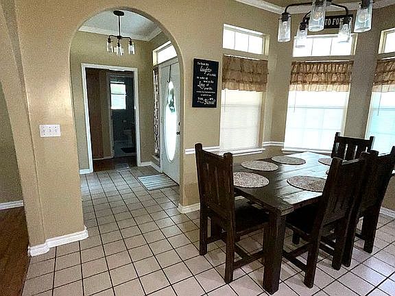 4th image of 10886 E Canyon Oaks Rd