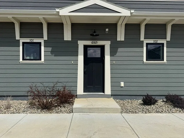 6165 Farmstead Ave — Photo 1