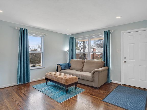 2nd image of 8407 Eulalie Ave