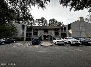 6214 Harbourside Dr, New Bern, NC 28560