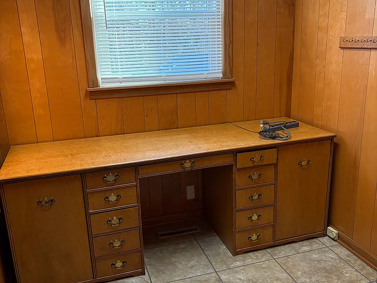 995 Walnut Hill Rd — Photo 10