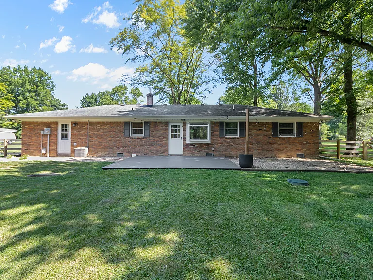 820 Eaglewood Dr — Photo 28