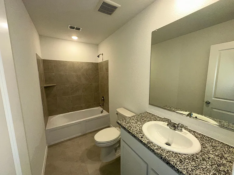 1569 Forge Pond Ln — Photo 9