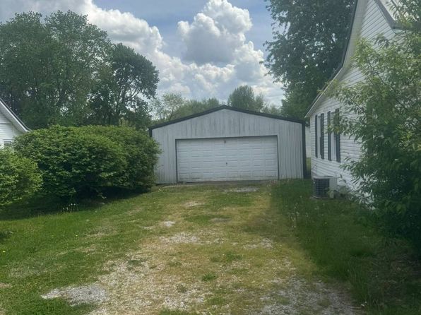 306 Christian St, Drakesboro, KY 42337