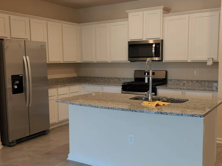 602 Coastline Way — Photo 3